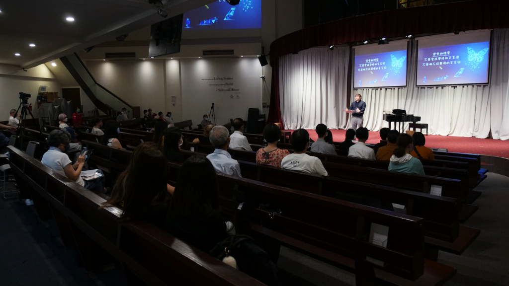 Worship service at a Chinese Adventist church in Singapore